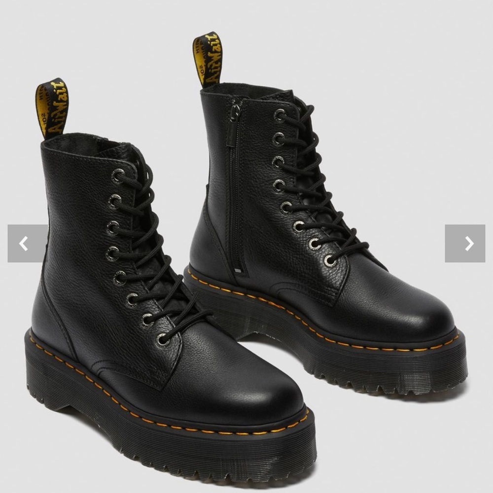 Doc Martens Jadon Platform Leather Boots Black Size 7